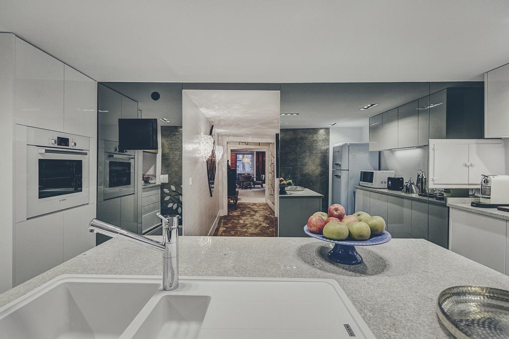 Deco Gem Bica Apartment Lisbon Room photo